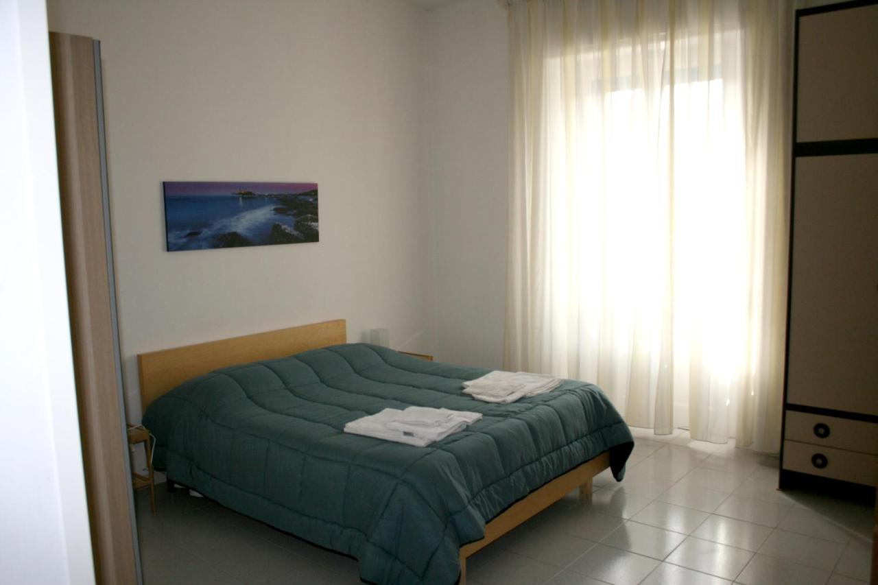 2 Bedrooms Appartement At Pescara 300 M Away From The Beach With Balcony And Wifi Екстериор снимка