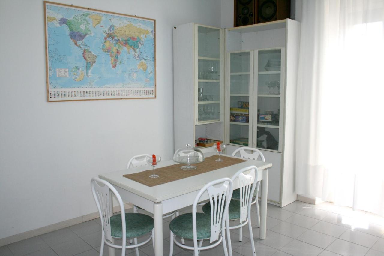 2 Bedrooms Appartement At Pescara 300 M Away From The Beach With Balcony And Wifi Екстериор снимка