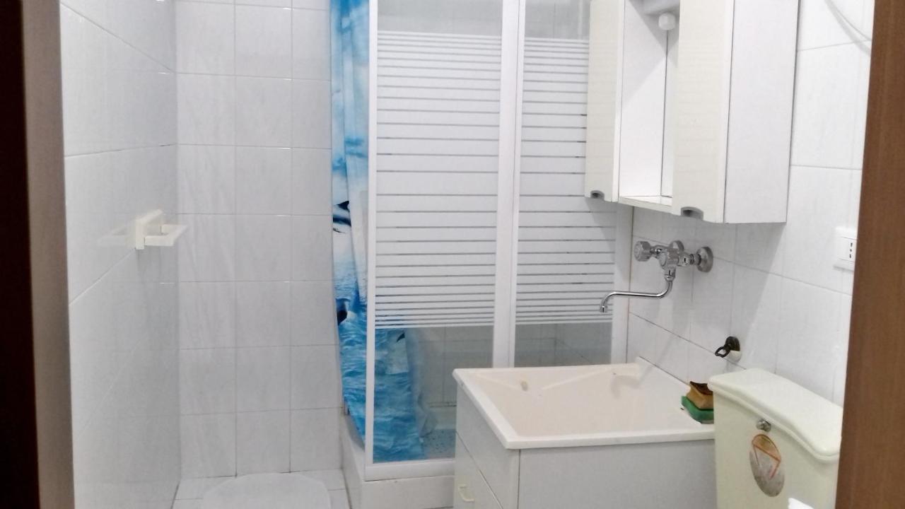 2 Bedrooms Appartement At Pescara 300 M Away From The Beach With Balcony And Wifi Екстериор снимка