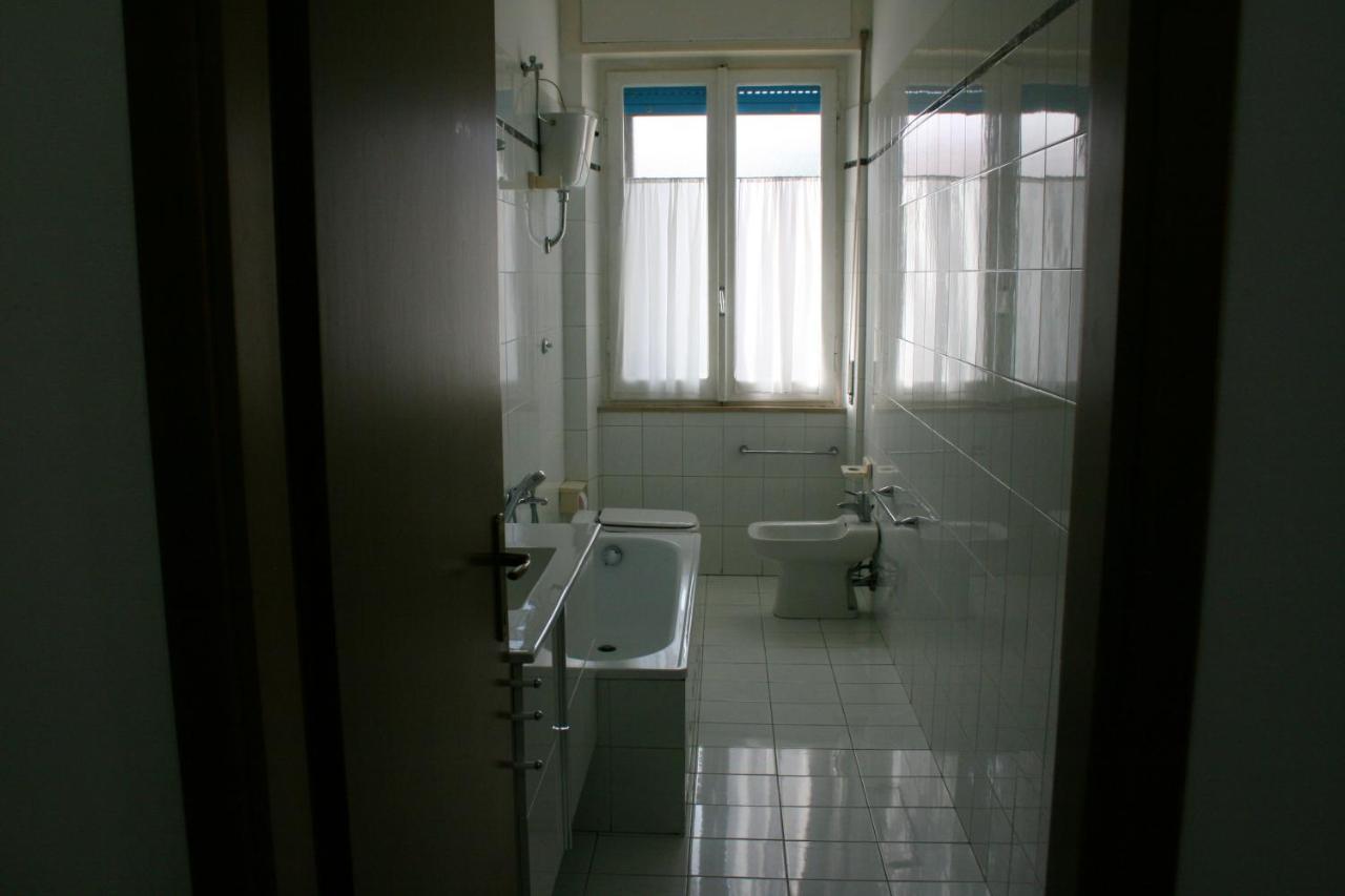 2 Bedrooms Appartement At Pescara 300 M Away From The Beach With Balcony And Wifi Екстериор снимка