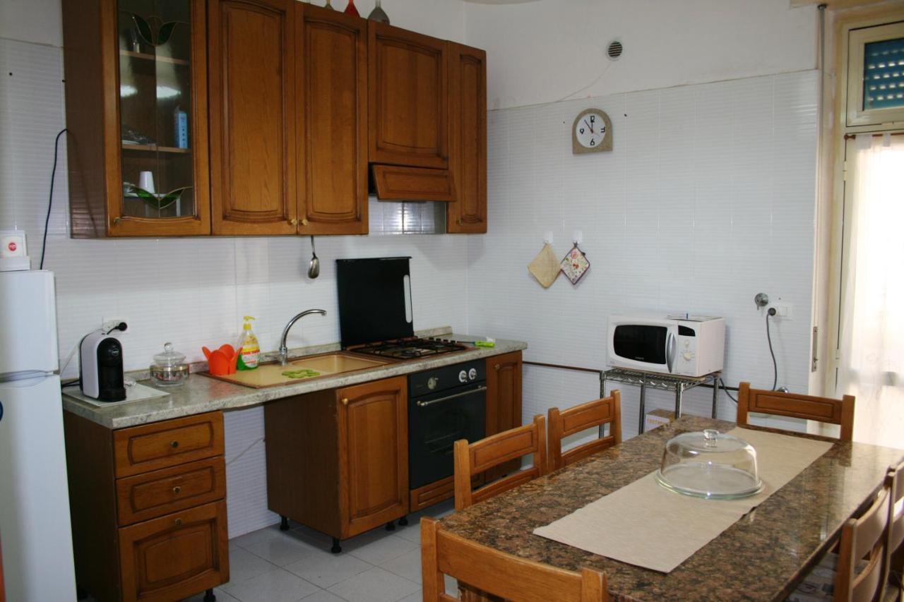 2 Bedrooms Appartement At Pescara 300 M Away From The Beach With Balcony And Wifi Екстериор снимка