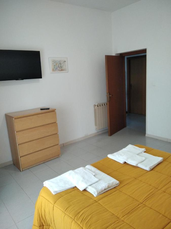 2 Bedrooms Appartement At Pescara 300 M Away From The Beach With Balcony And Wifi Екстериор снимка